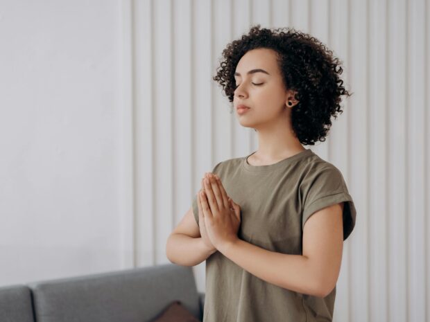 Hormony a samopoczucie – kiedy objawy to sygnał do wykonania badań